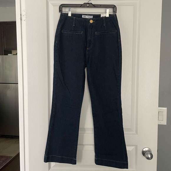 NWT- Zara Mini Flare Jeans - Picture 10 of 14